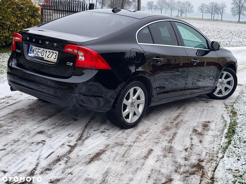 Volvo S60 D2 Momentum - 5