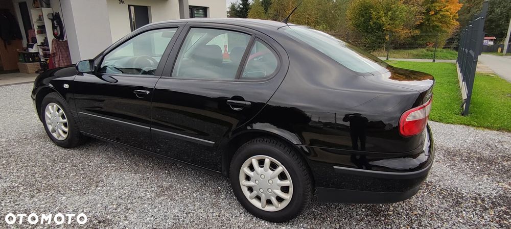Seat Toledo 1.6 Stella - 2