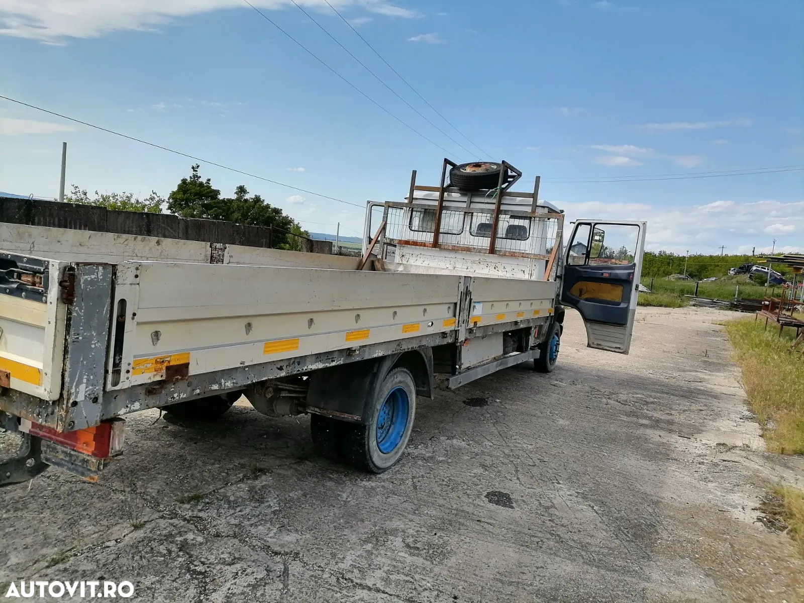 Mercedes-Benz Vario 812 - 12