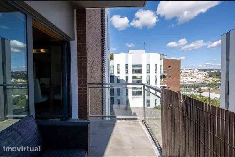Apartamento T3 com Garagem - Grande imagem: 3/11