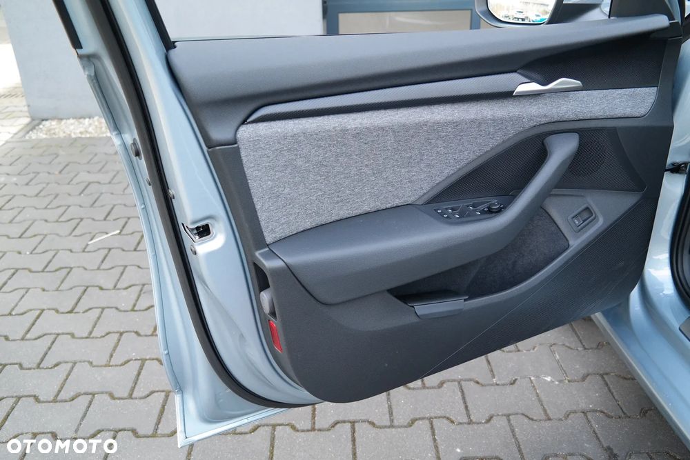 Skoda Superb 1.5 TSI mHEV DSG Selection - 21