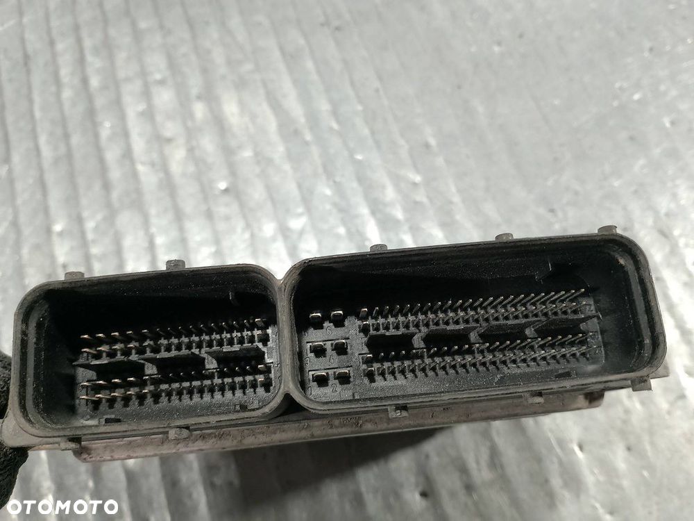 KOMPUTER, STEROWNIK OPEL VECTRA C 55205632ES  0281013409 1.9 CDTI - 3