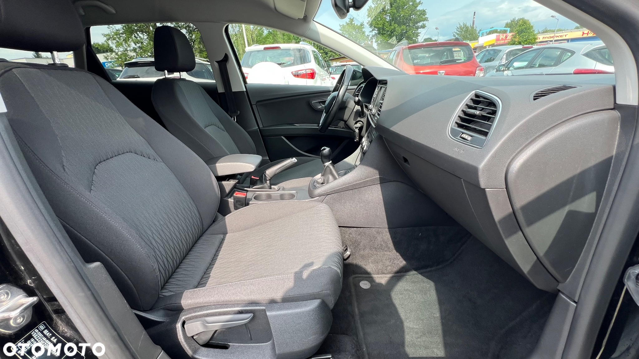 Seat Leon Sportstourer 2.0 TDI Style - 12