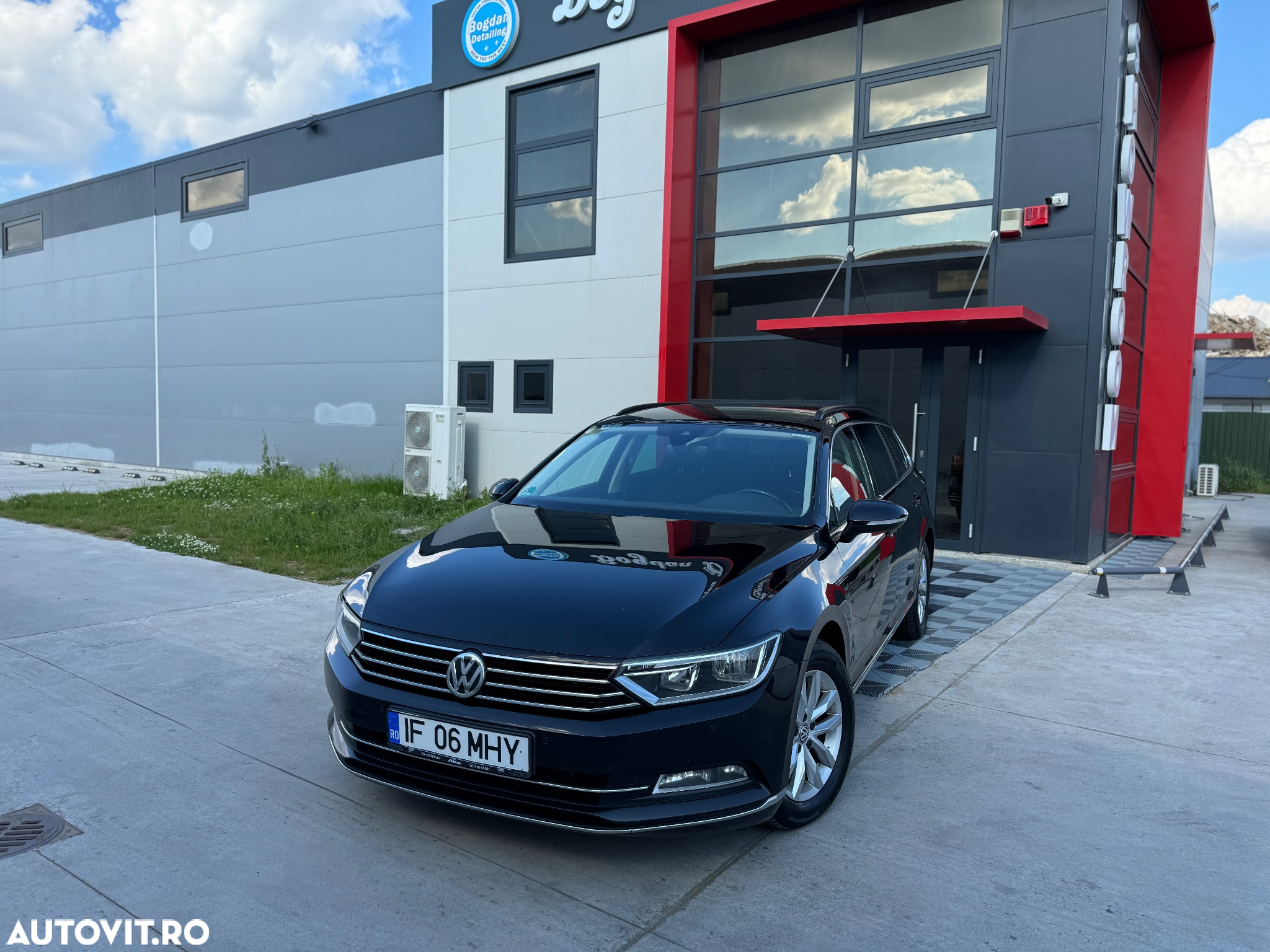 Volkswagen Passat Variant 2.0 TDI DSG 4Motion Comfortline - 3