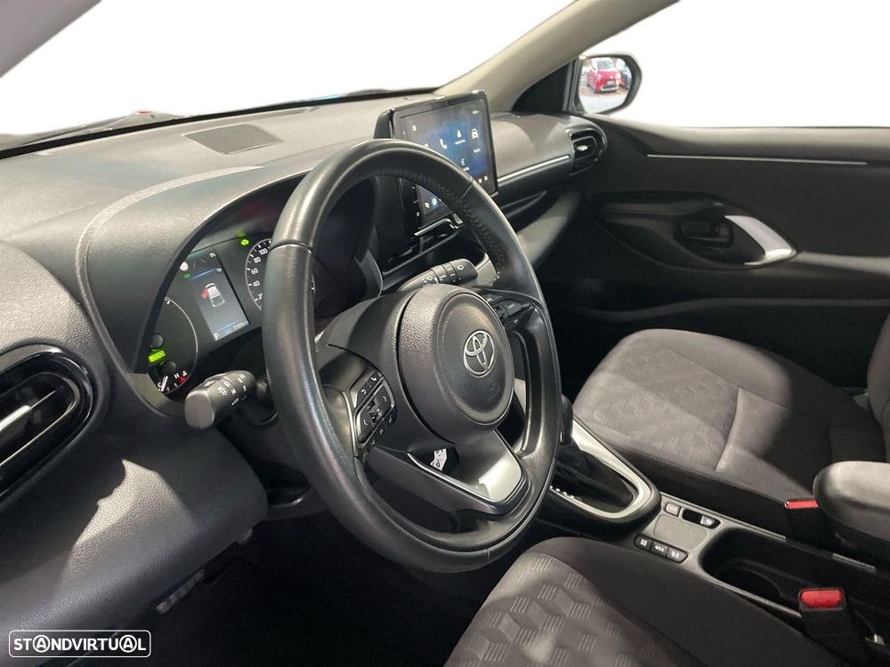 Toyota Yaris - 13