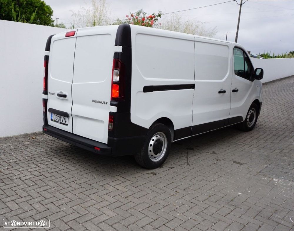 Renault TRAFIC 2.0 DCI - 17