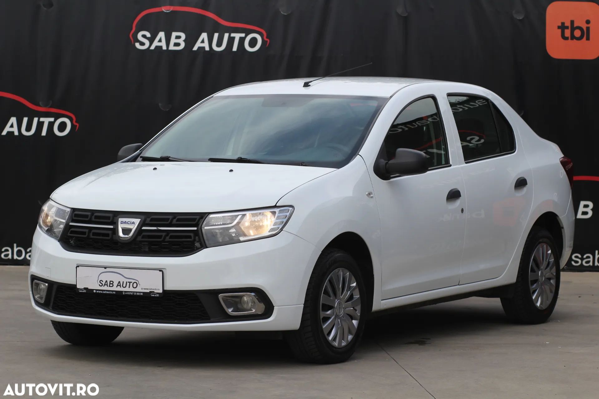 Dacia Logan 1.5 Blue dCi Laureate - 1