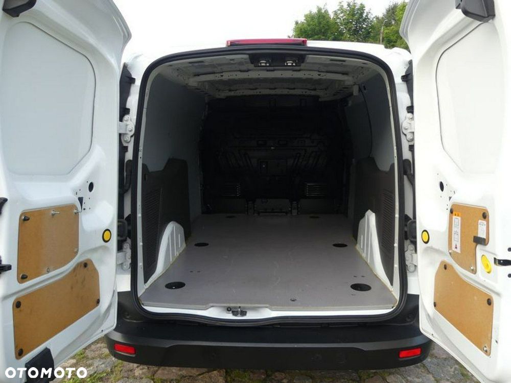 Ford Transit Connect - 14