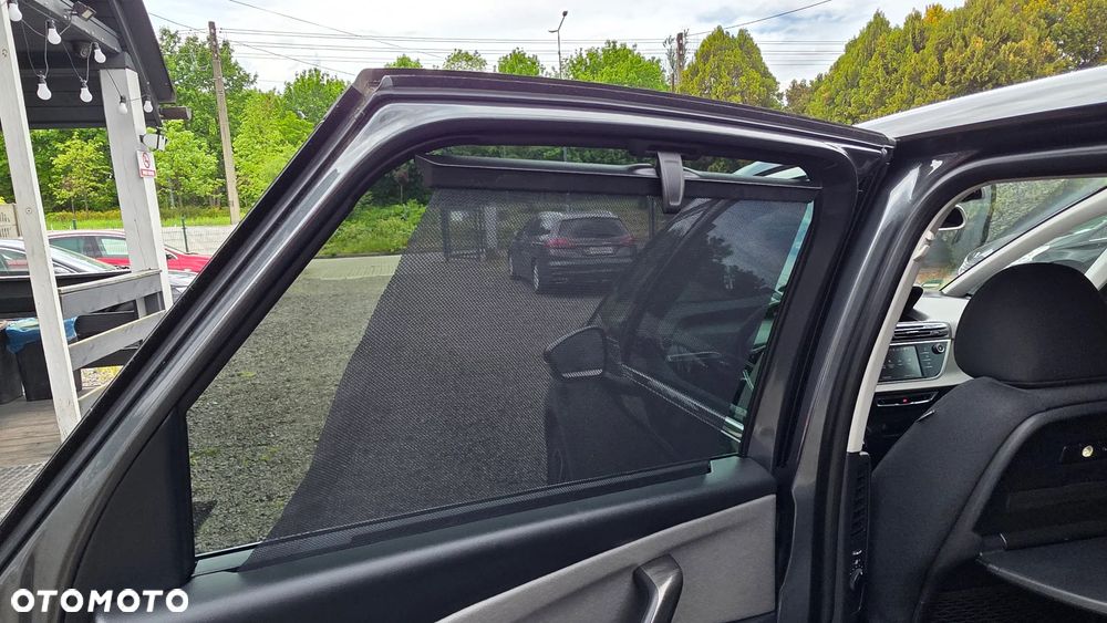 Citroën C4 Picasso 1.6 BlueHDi Shine S&S - 25