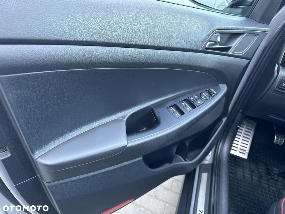 Hyundai Tucson - 11