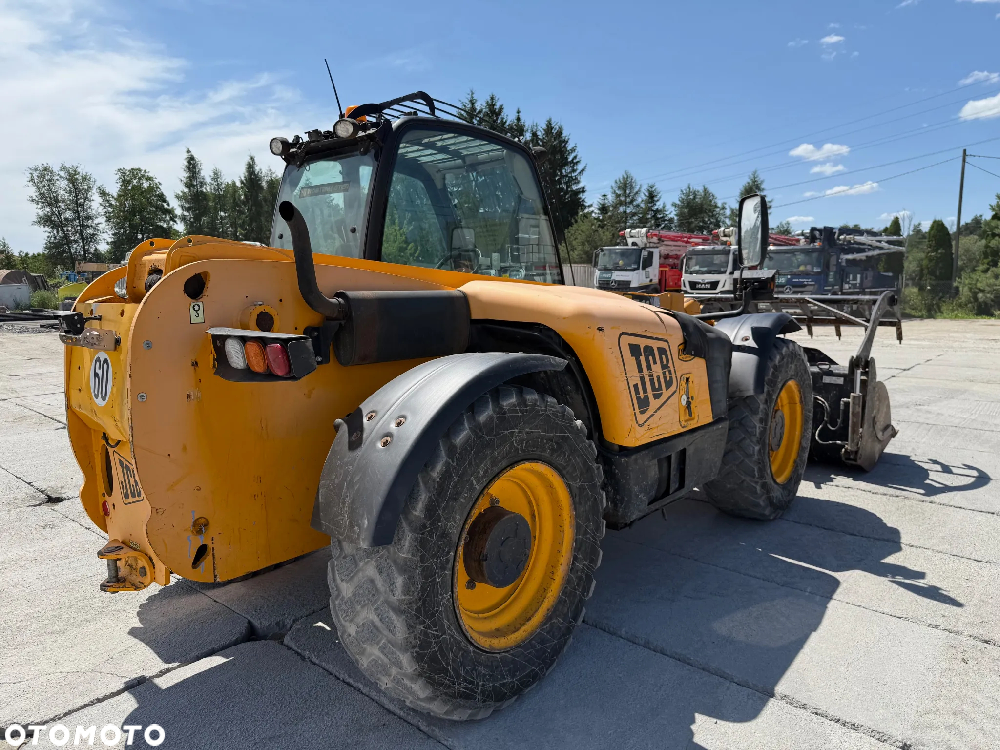 JCB 541-70 / 2009 / Łyżka Szczęka z Chwytakiem / Widły - 5