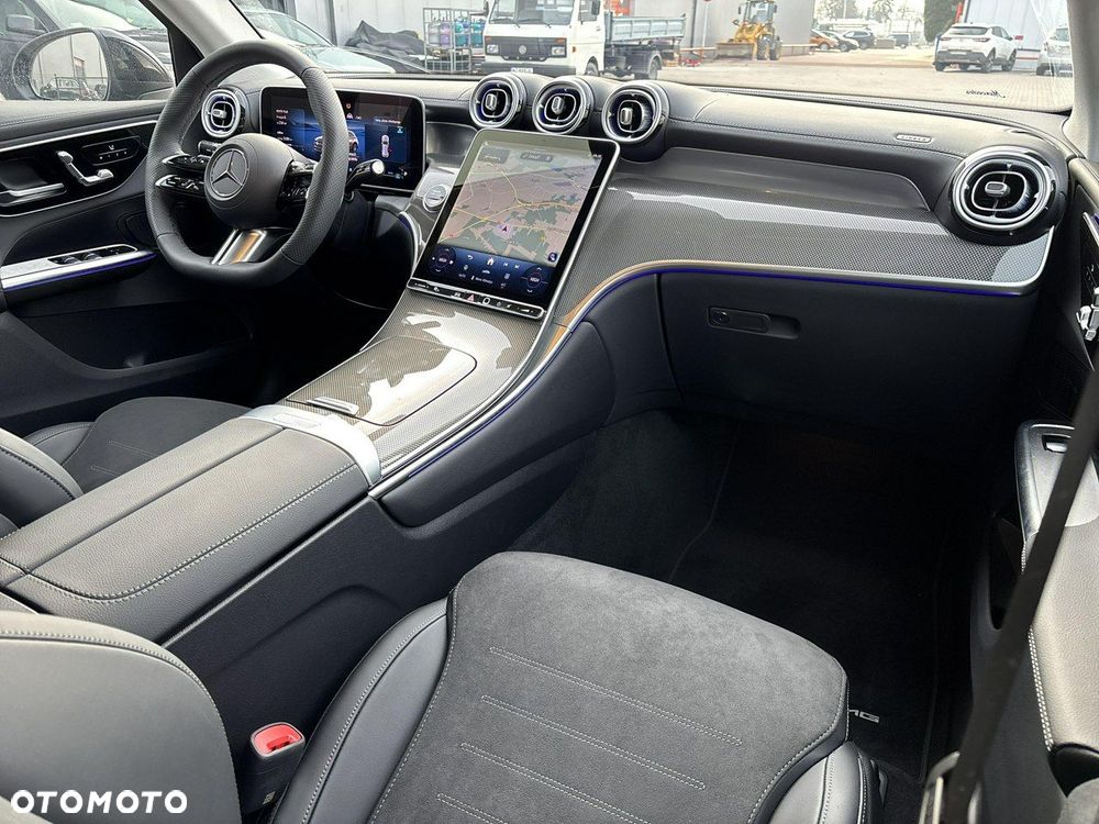 Mercedes-Benz GLC - 16