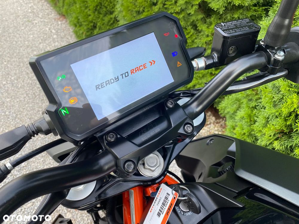 KTM Duke 125 - 19