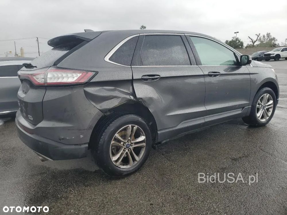 Ford Edge - 4