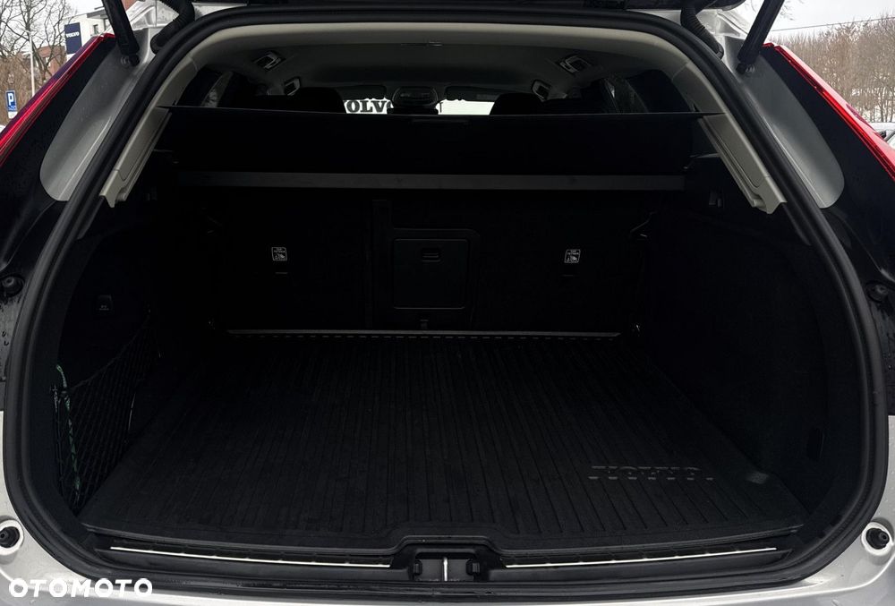 Volvo XC 60 - 33