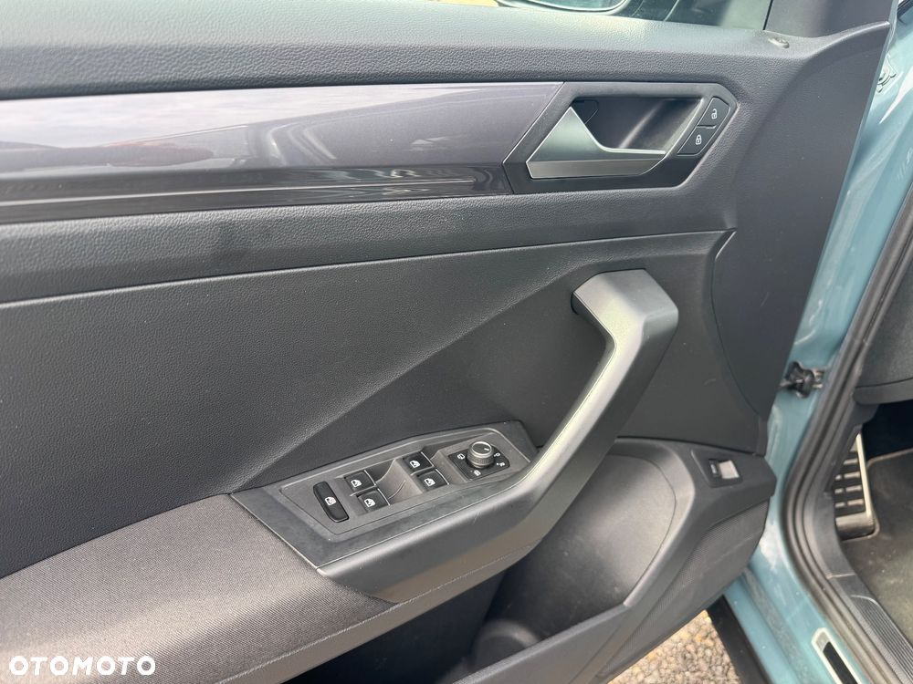 Volkswagen T-Roc 1.0 TSI IQ Drive - 22