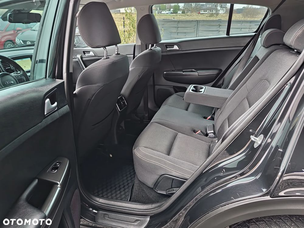 Kia Sportage ver-1-7-crdi-l-2wd - 21