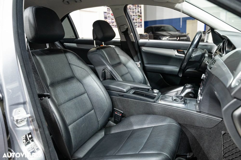 Mercedes-Benz C 250 (BlueTEC) d 4Matic 7G-TRONIC AMG Line - 6