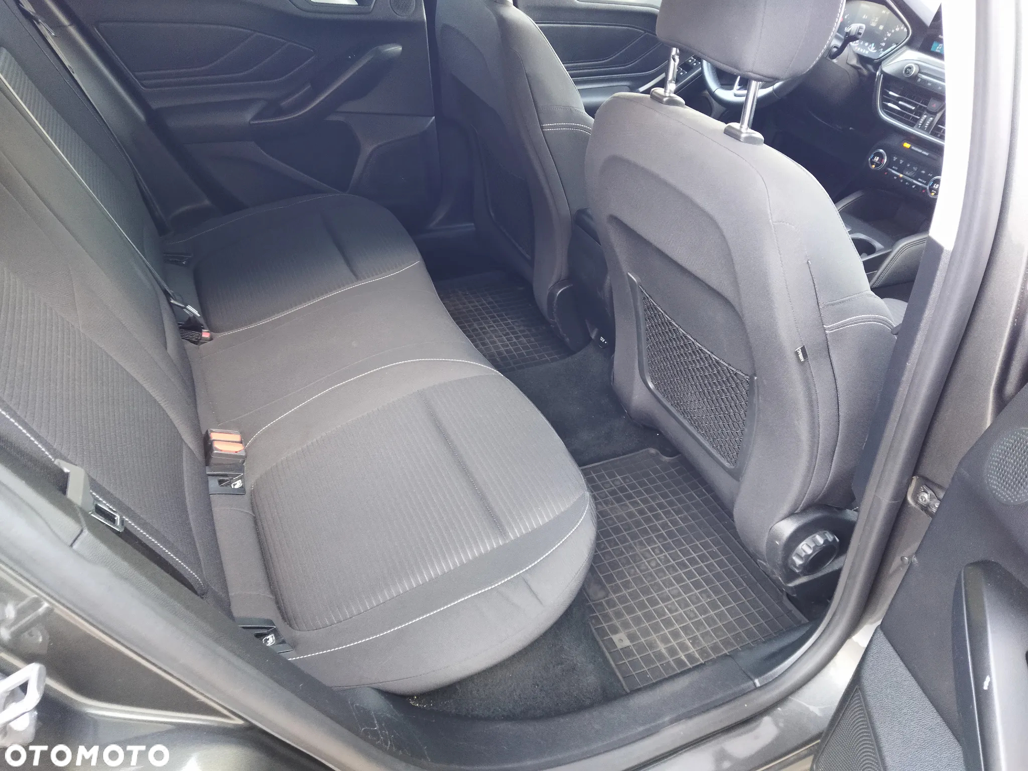 Ford Focus 2.0 EcoBlue Titanium X - 22