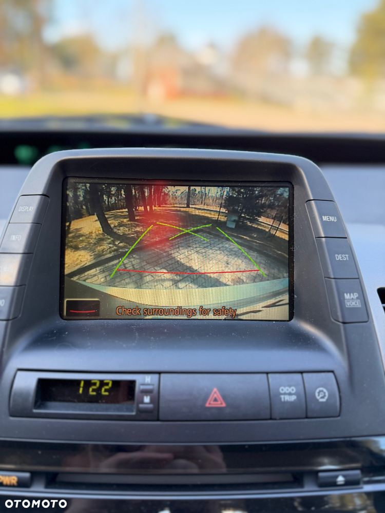 Toyota Prius 1.5 VVT-i Sol - 26