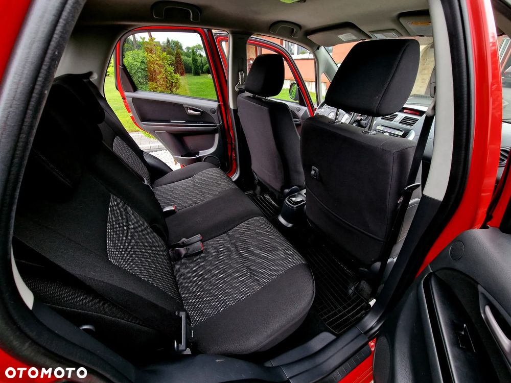 Suzuki SX4 1.6 GLX / Comfort - 19
