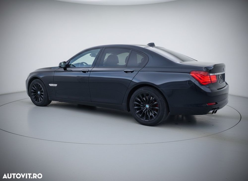 BMW Seria 7 730d xDrive - 2