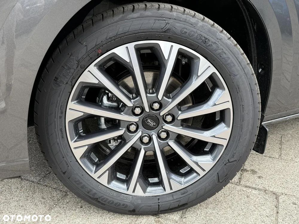 Ford Ford Tourneo Custom 2.0 170KM A8 AWD Titanium 320 L1 - 7