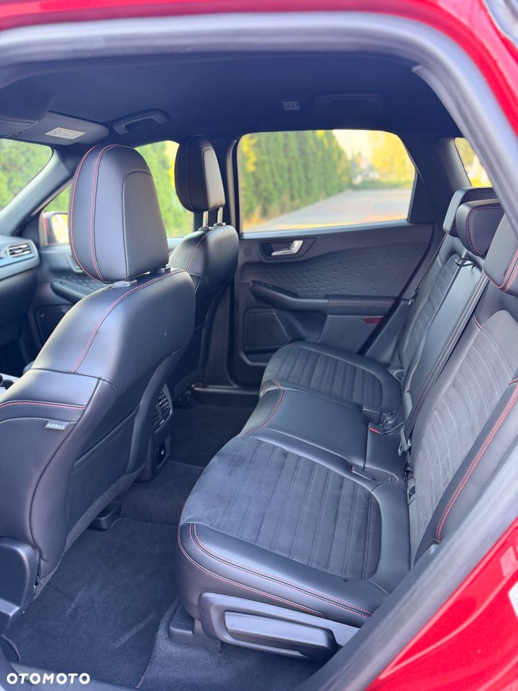 Ford Kuga 2.5P PHEV FWD ST-Line X - 27