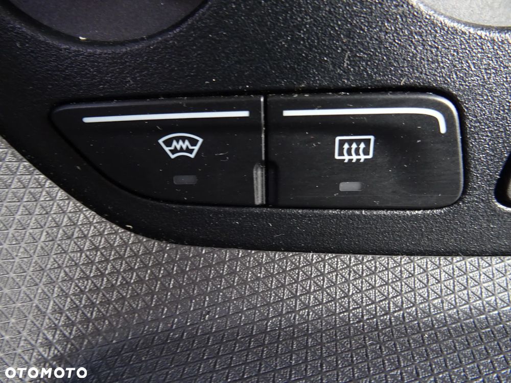 Ford TRANSIT CONNECT - 23