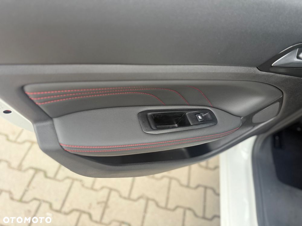 Peugeot 308 BlueHDi 100 Stop & Start Access - 13