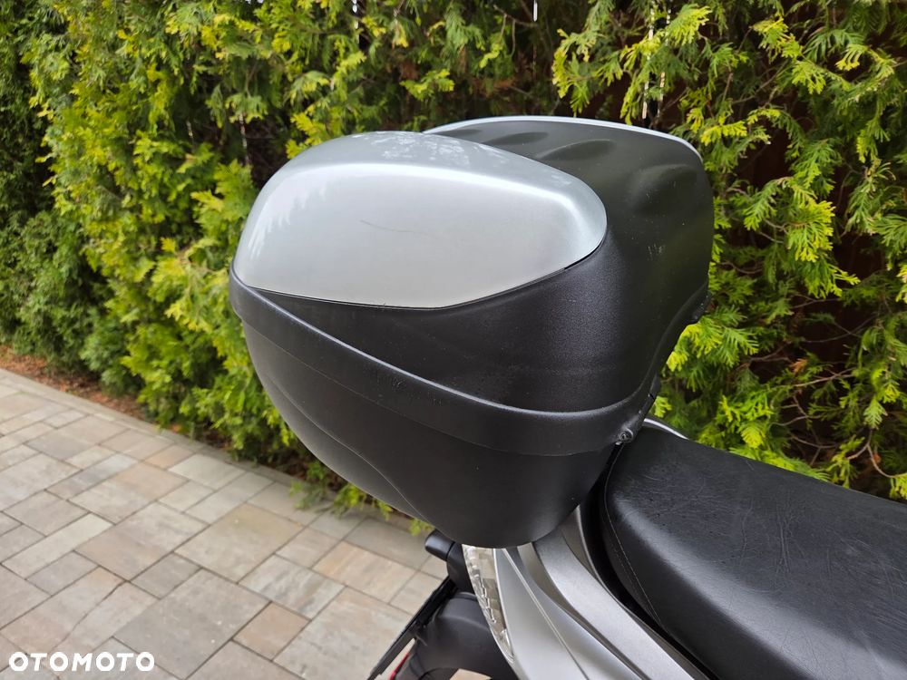 Aprilia Sportcity - 16