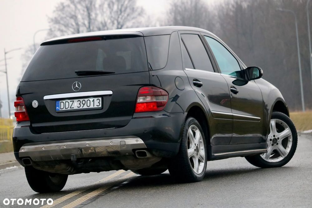 Mercedes-Benz ML - 36