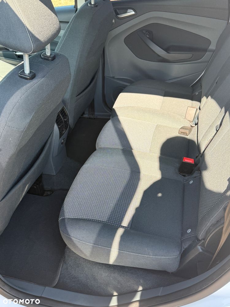 Ford C-MAX - 12