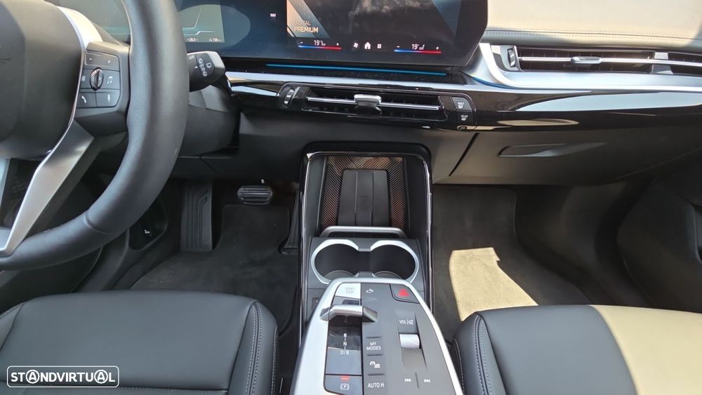 BMW iX1 eDrive20 xLine - 13