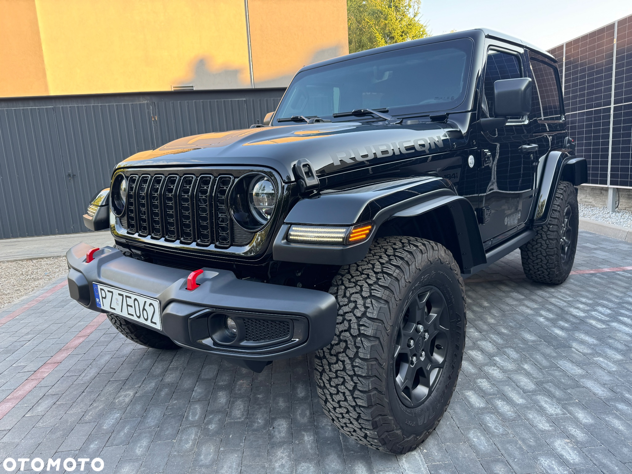 Jeep Wrangler - 2
