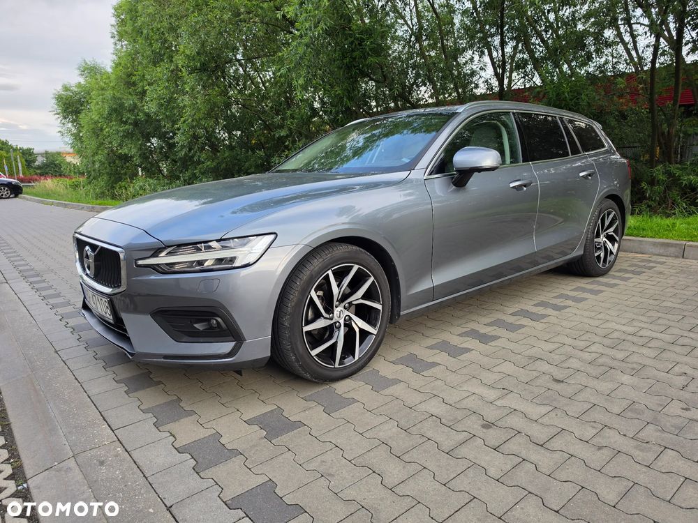 Volvo V60 D4 Momentum - 1