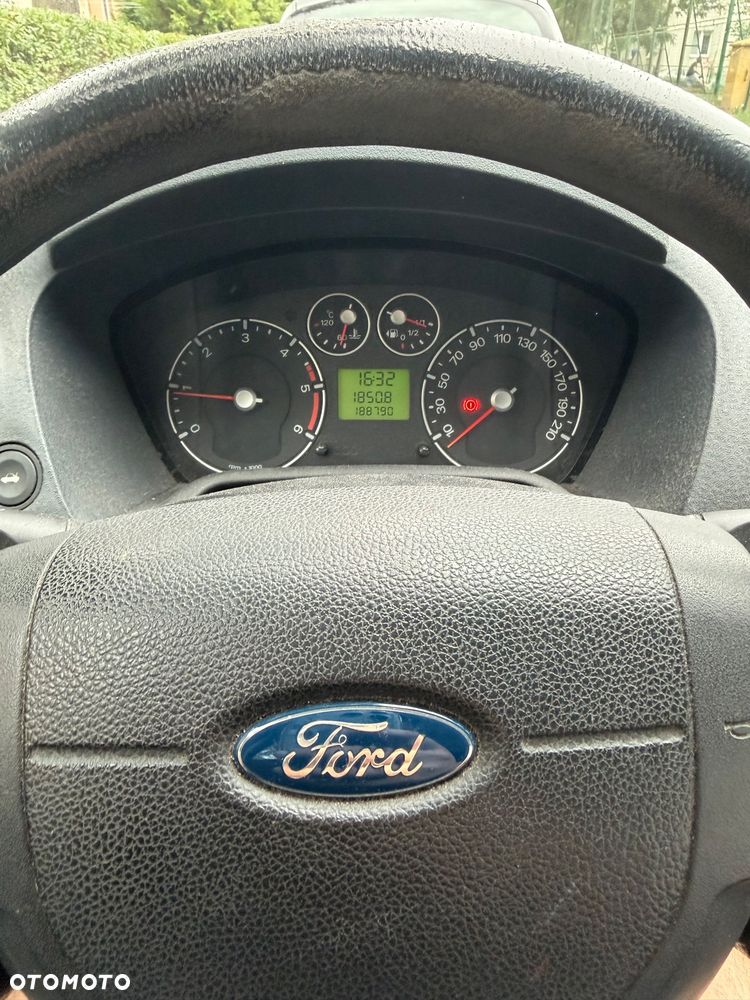 Ford Fusion 1.4 TDCi Ambiente - 19