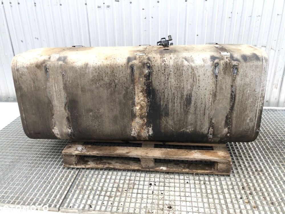 ZBIORNIK PALIWA  SCANIA P,G,R,T - series 2003 - 2022 R 380 279 kW [380 KM] 4x2 2004 1517309 - 1