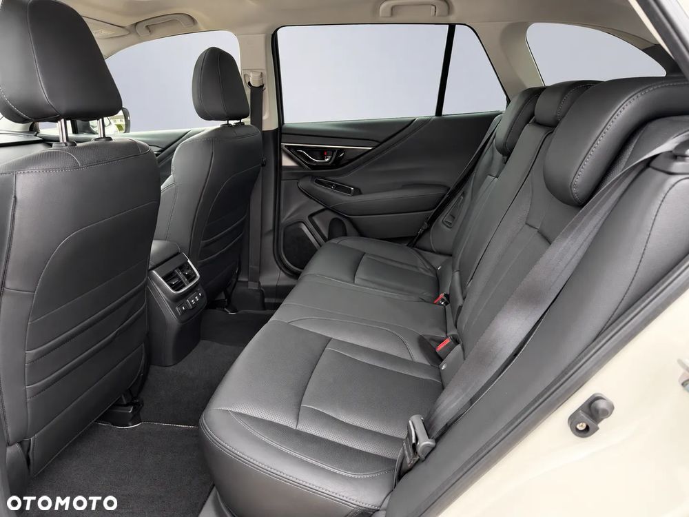Subaru Outback - 10