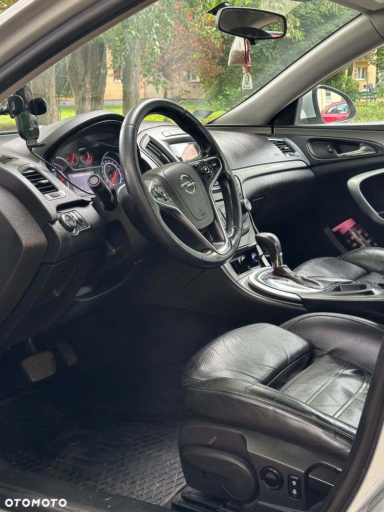 Opel Insignia 2.0 CDTI - 8