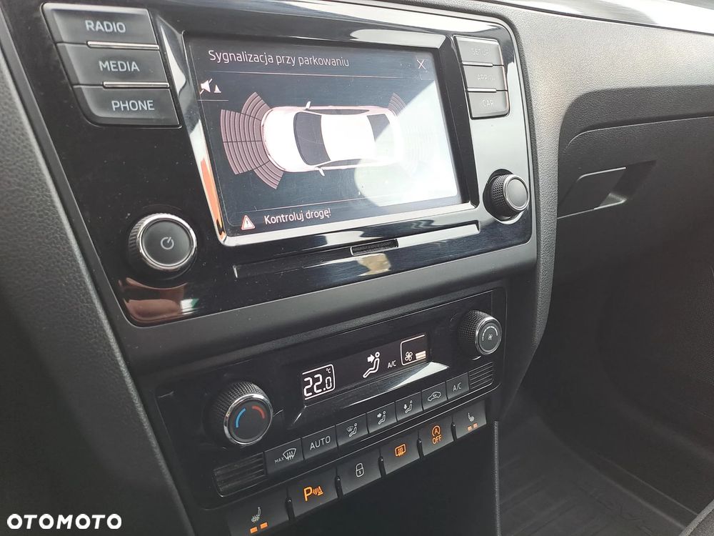 Skoda RAPID 1.0 TSI Ambition - 15