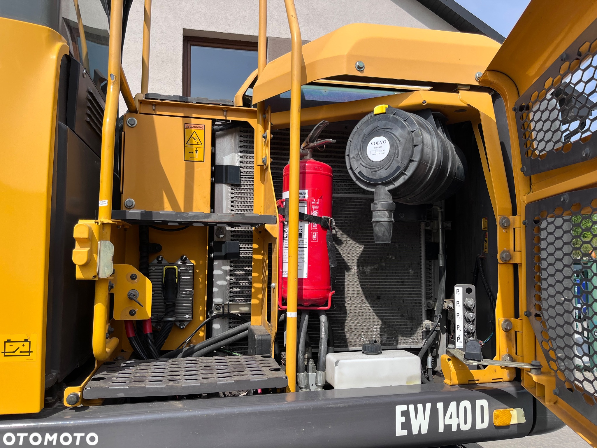 Volvo EW140D - 12