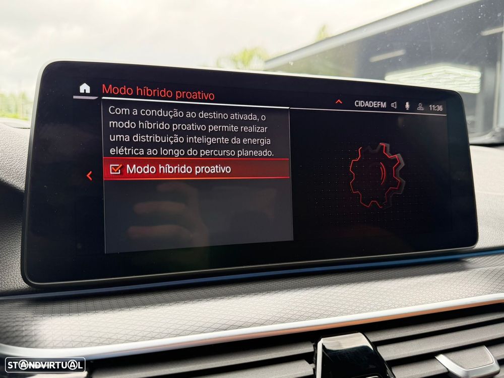 BMW 530 e Pack M - 56