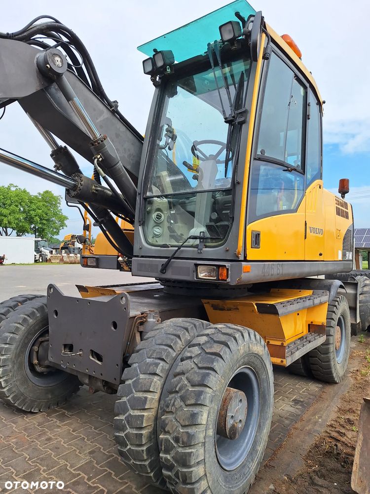 Volvo EW160C - 9