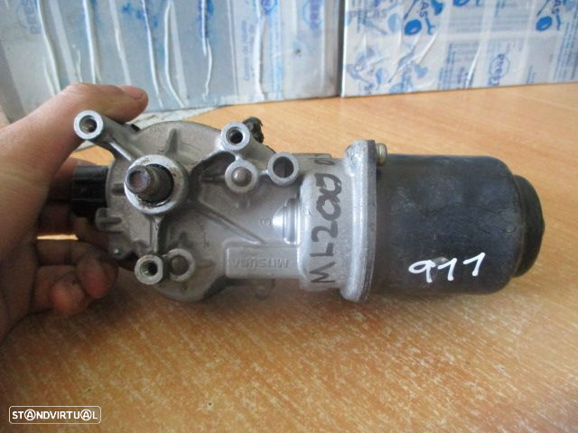Motor Limpa Vidros Frente 8250A125 MITSUBISHI L200 2007 FRT Original - 2