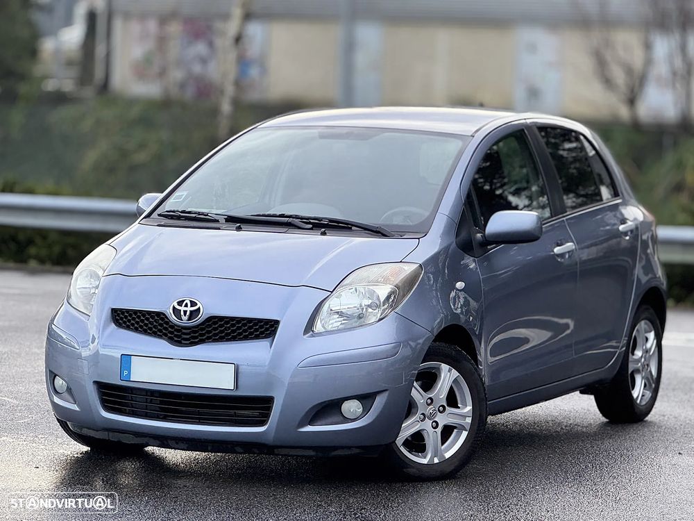 Toyota Yaris 1.33 VVT-i Sport - 2