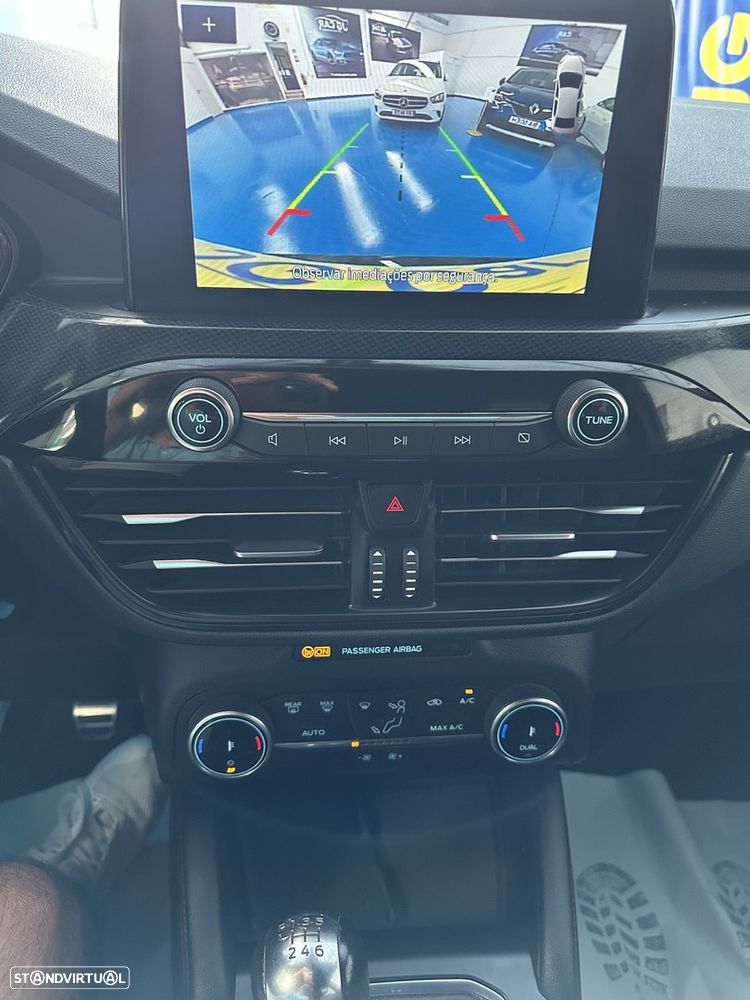 Ford Kuga 1.5 EcoBoost ST-Line - 16