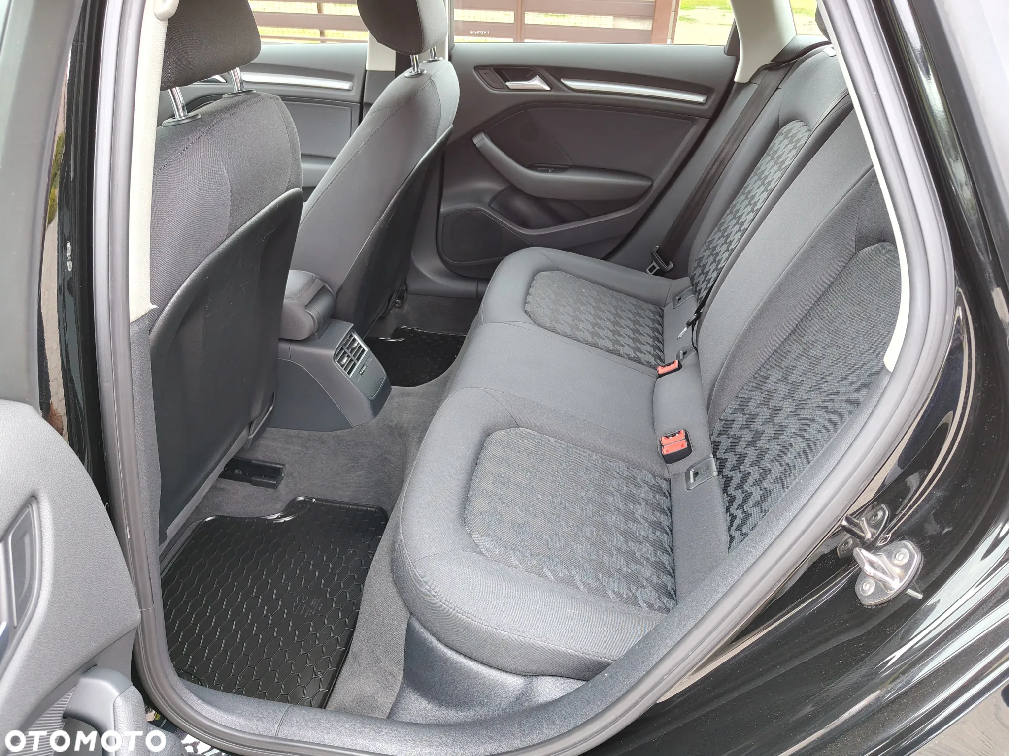 Audi A3 1.6 TDI - 9