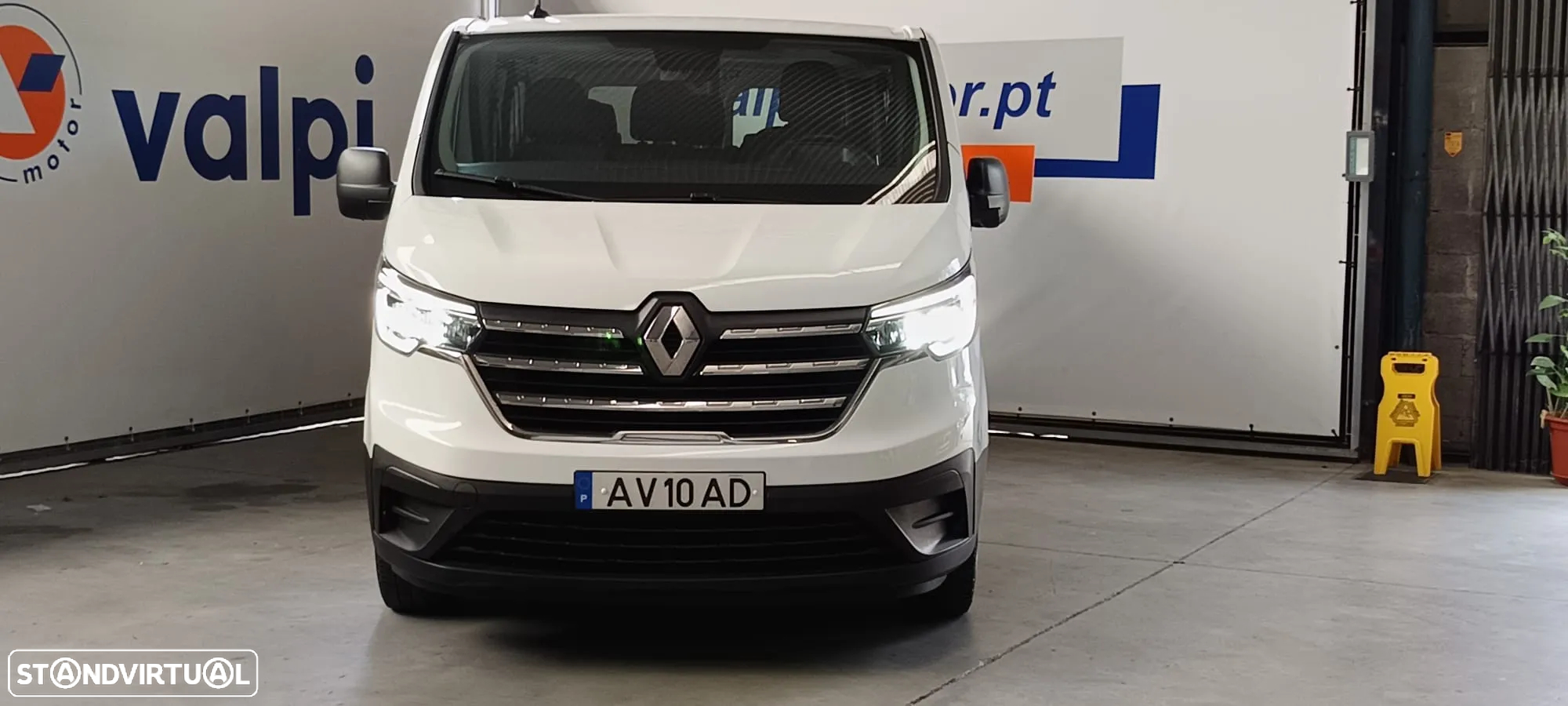 Renault Trafic 2.0 Blue dCi L2 Grand Autenthic - 5