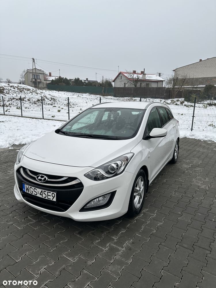 Hyundai i30 1.6 CRDi Classic + - 7